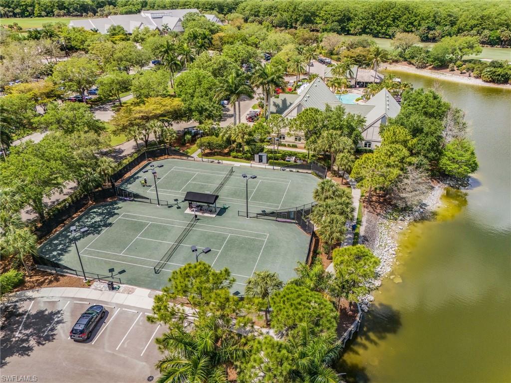 HOLLYBROOK - Residential