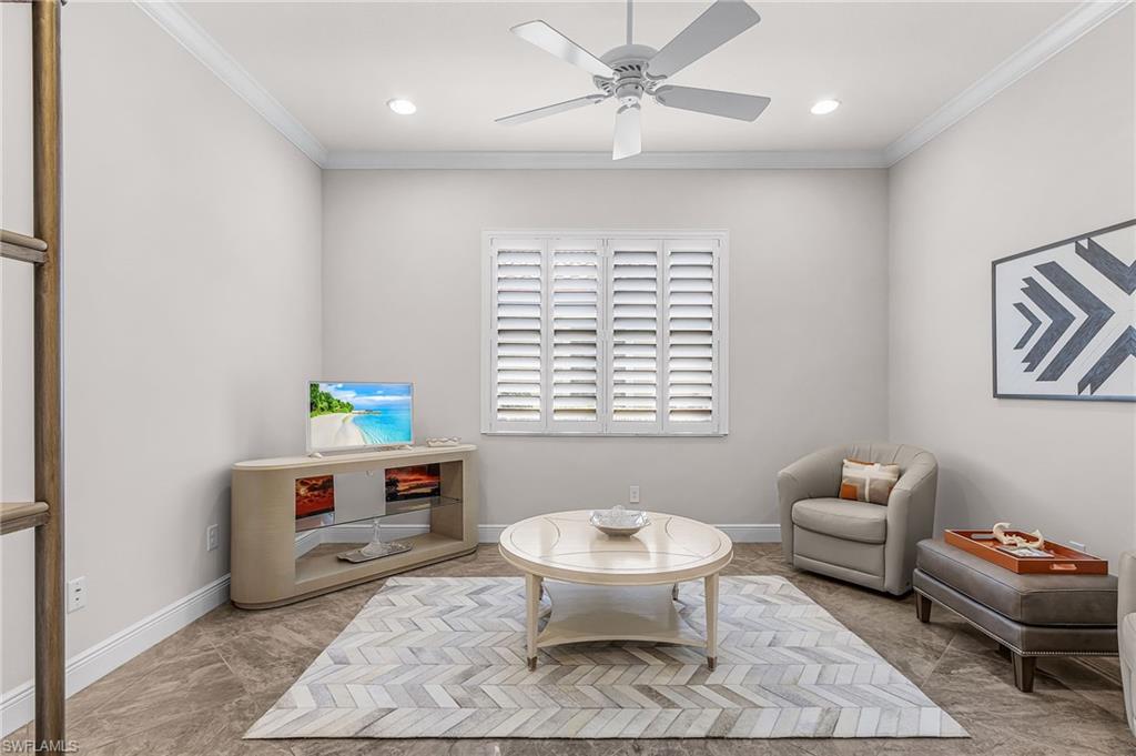 HOLLYBROOK - Residential