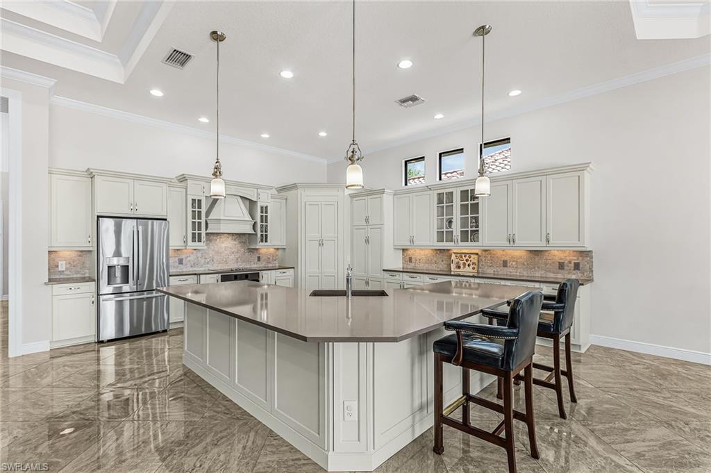 HOLLYBROOK - Residential