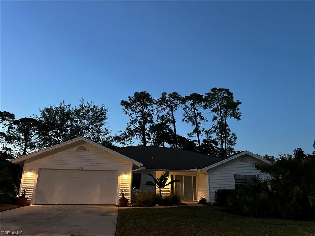 KINGS LAKE - Residential Lease