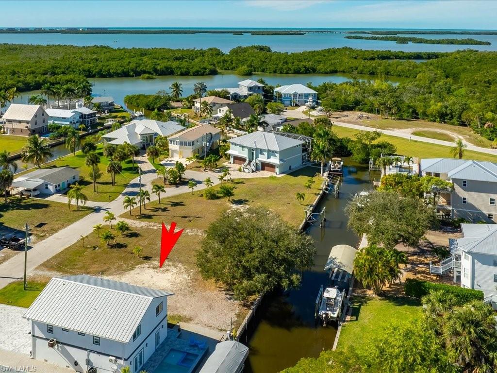 ESTERO BAY SHORES - Land