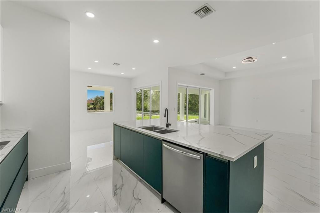 GOLDEN GATE ESTATES - Residential Lease