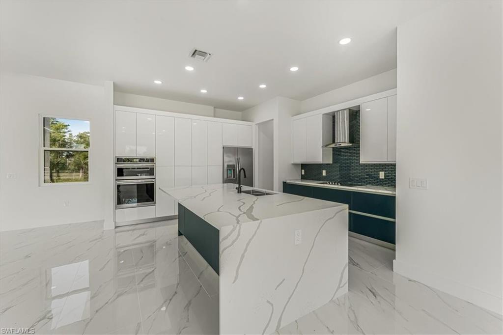 GOLDEN GATE ESTATES - Residential Lease