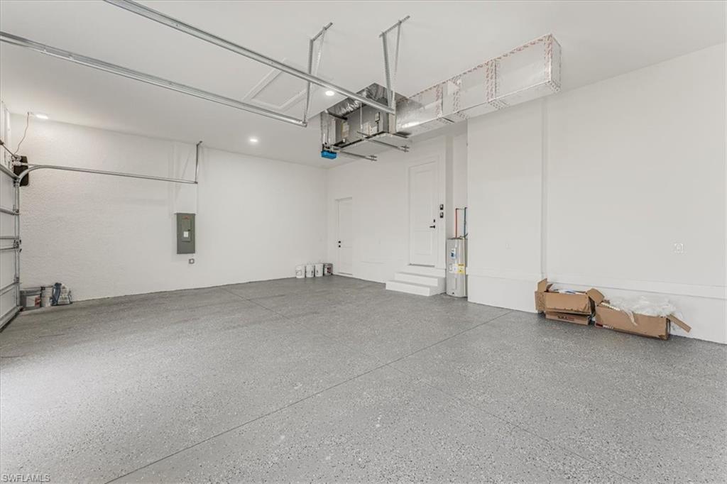 GOLDEN GATE ESTATES - Residential Lease