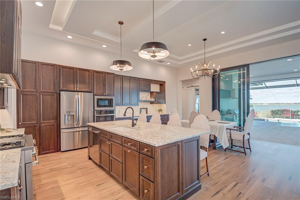 LAKE BABCOCK - Residential