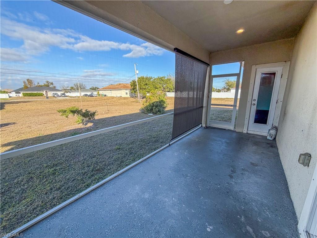 CAPE CORAL - Residential