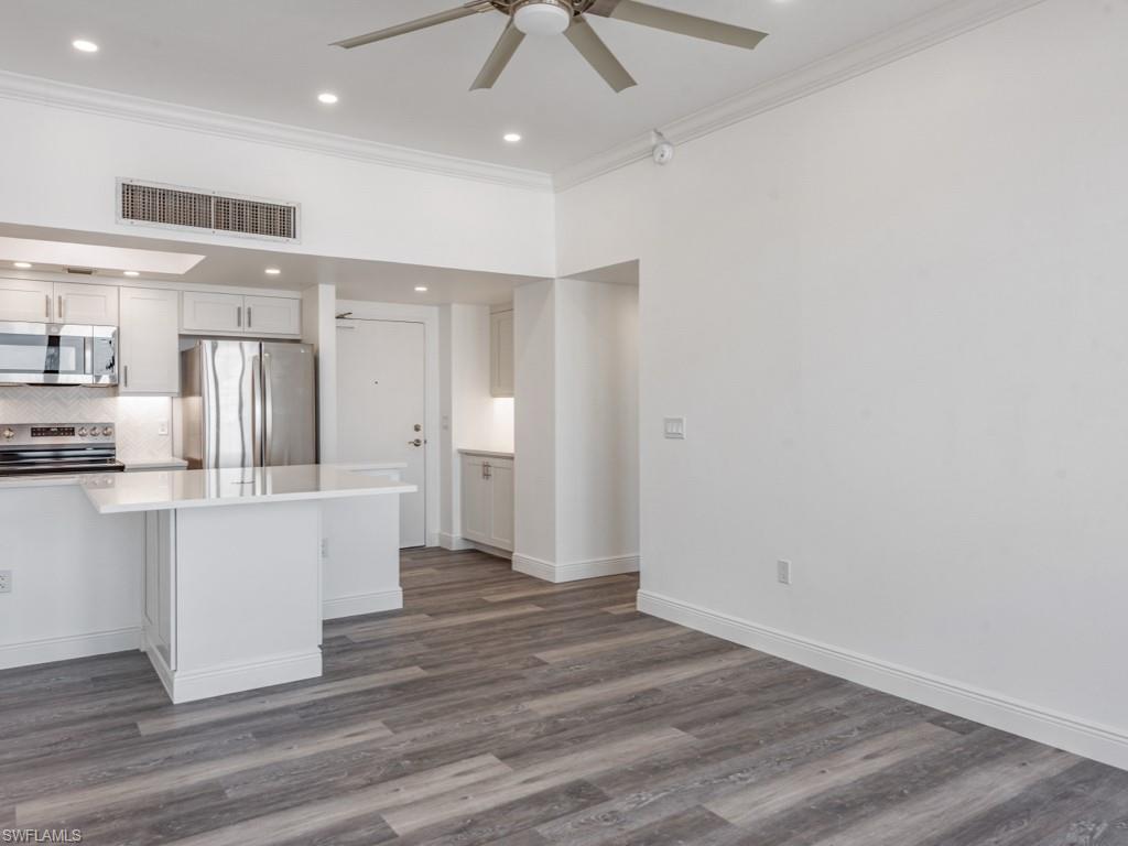 TRADEWINDS APTS OF MARCO ISLAND - Residential