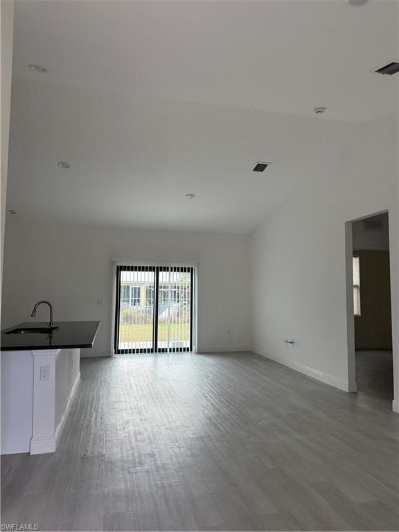 PORT LABELLE - Residential Lease