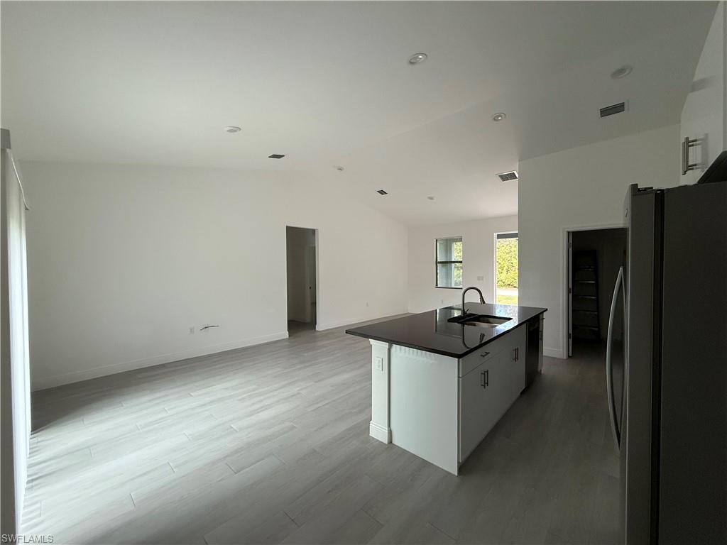 PORT LABELLE - Residential Lease