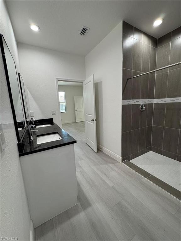 PORT LABELLE - Residential Lease