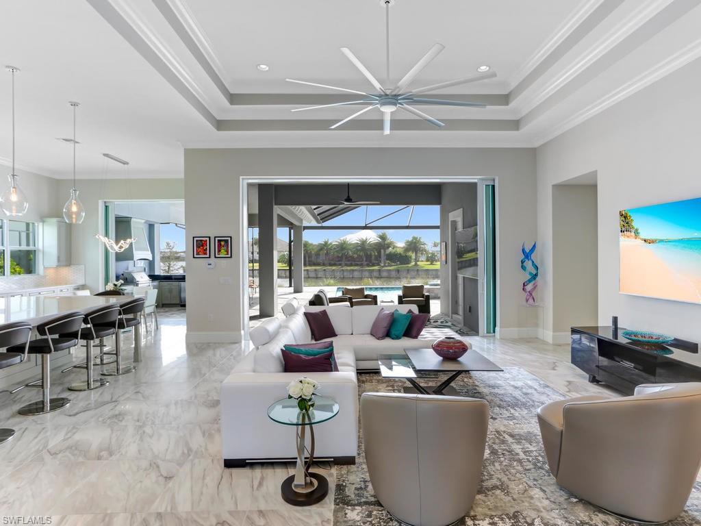 ISLES OF COLLIER PRESERVE - Residential