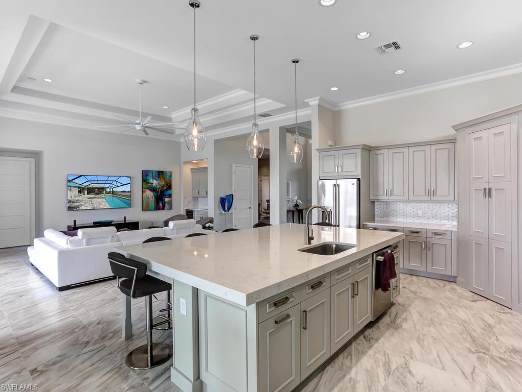 ISLES OF COLLIER PRESERVE - Residential