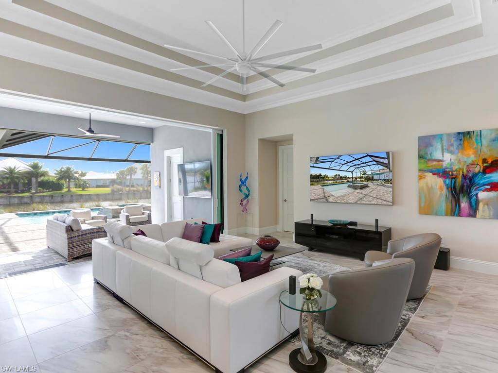 ISLES OF COLLIER PRESERVE - Residential