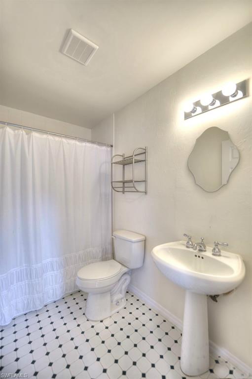 SAN CARLOS PARK - Residential