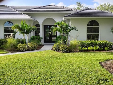 1909 Fairfax CIR NAPLES FL 34109