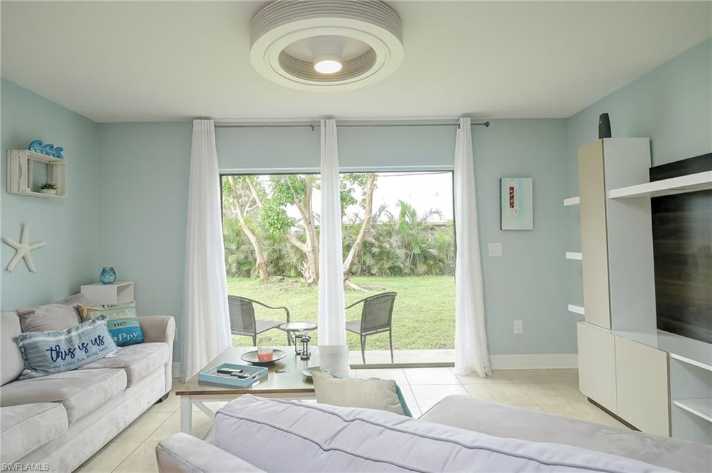 SQUARE ONE CONDO - Residential