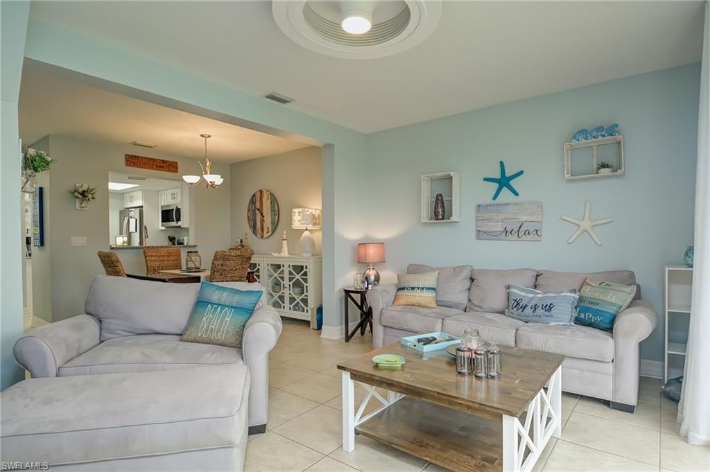 SQUARE ONE CONDO - Residential