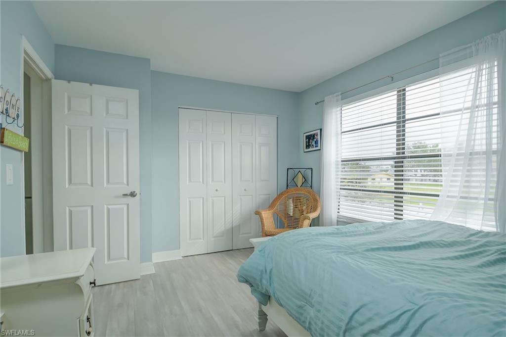 SQUARE ONE CONDO - Residential