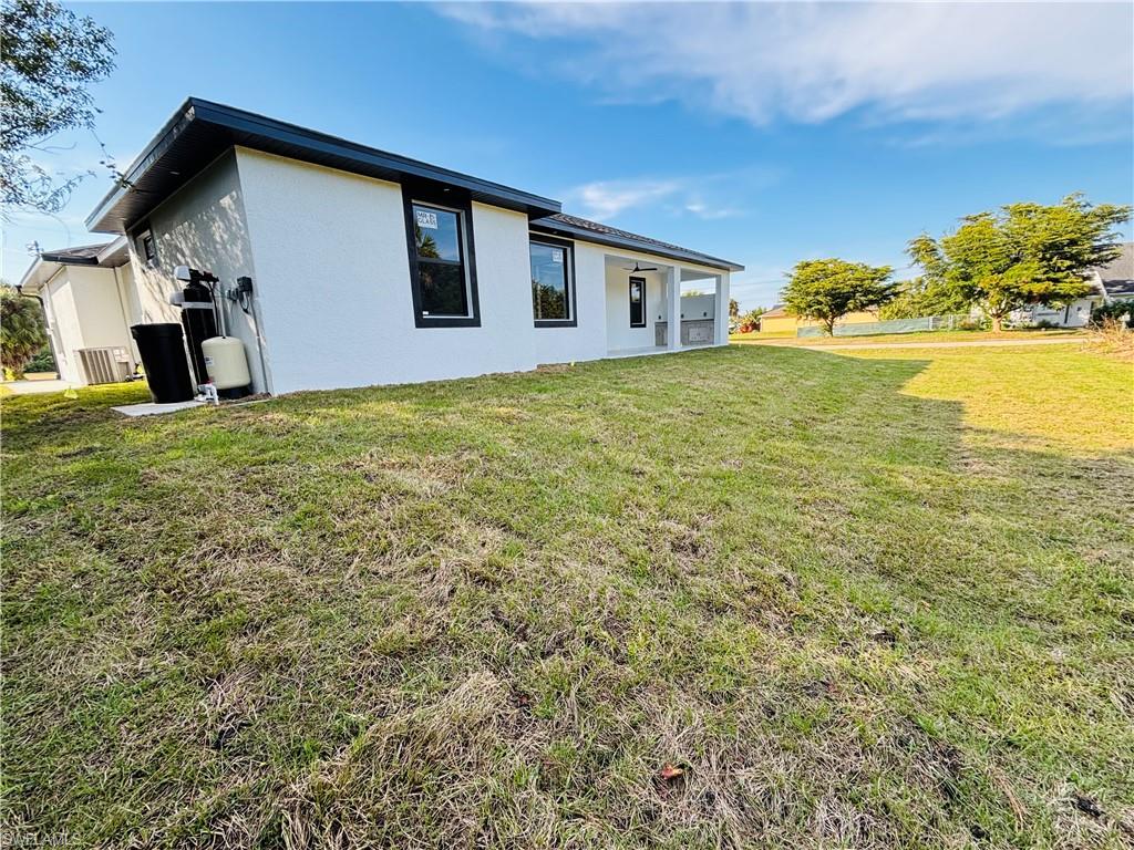 LEHIGH ACRES - Residential