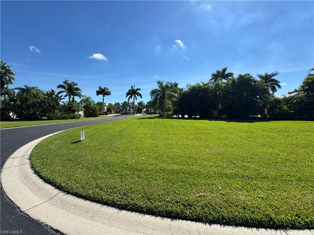 RIVERBEND MOTORCOACH RESORT - Land