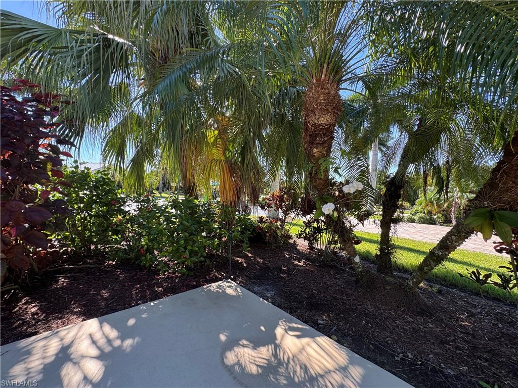 RIVERBEND MOTORCOACH RESORT - Land