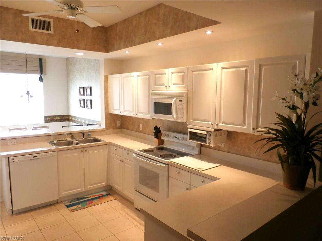 EAGLE RIDGE LAKES - Residential