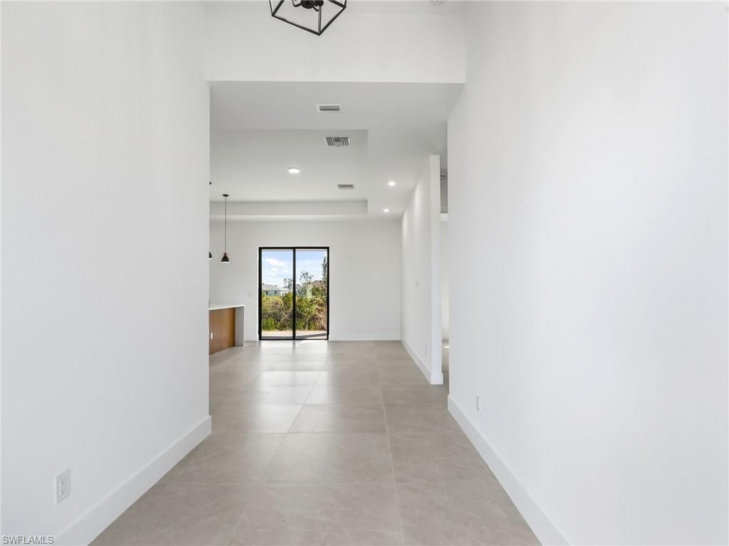 CAPE CORAL - Residential Lease