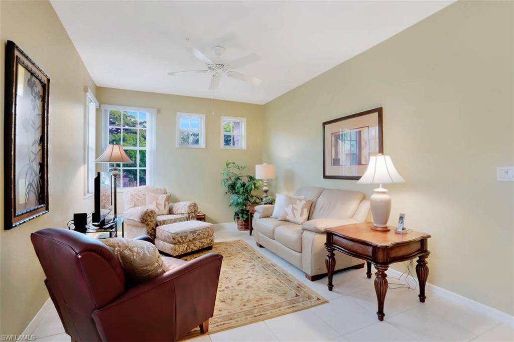 CYPRESS ISLAND - Residential