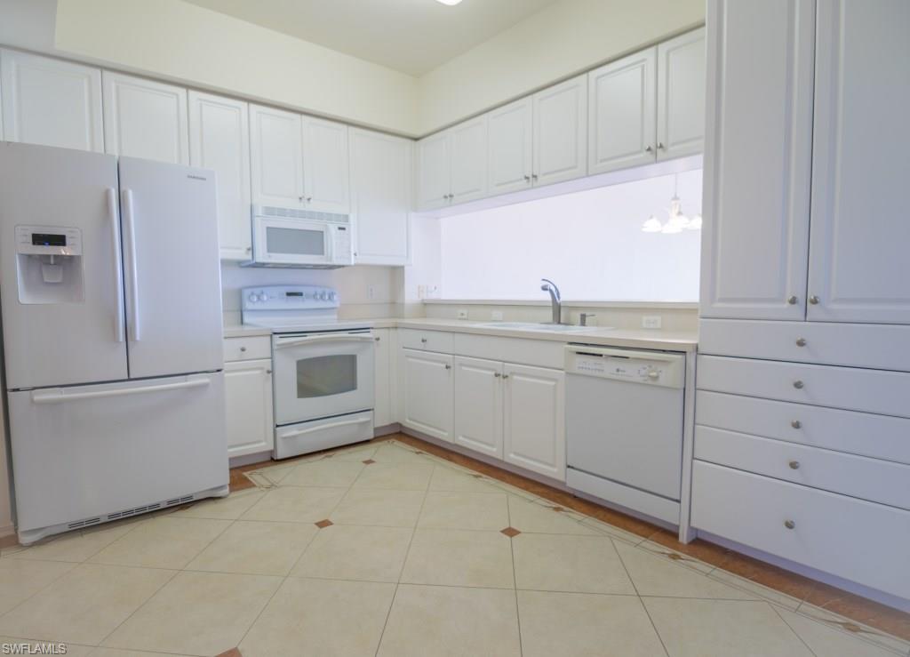 CYPRESS LAKE COUNTRY CLUB - Residential