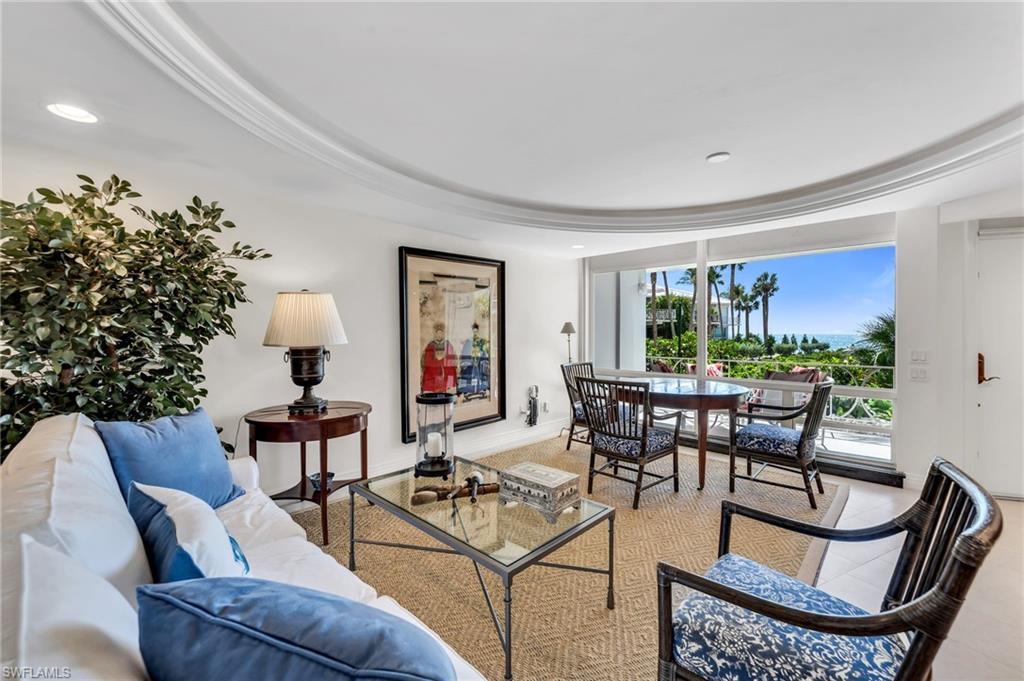 LA TOUR RIVAGE - Residential