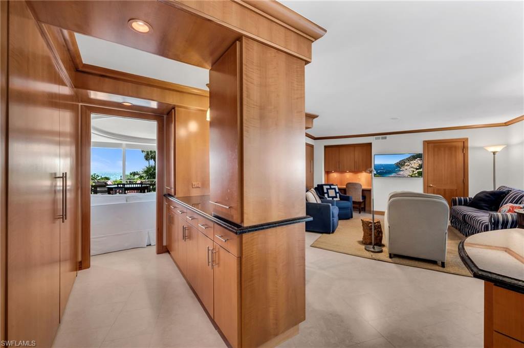 LA TOUR RIVAGE - Residential