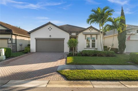 3292 Pilot CIR NAPLES FL 34120