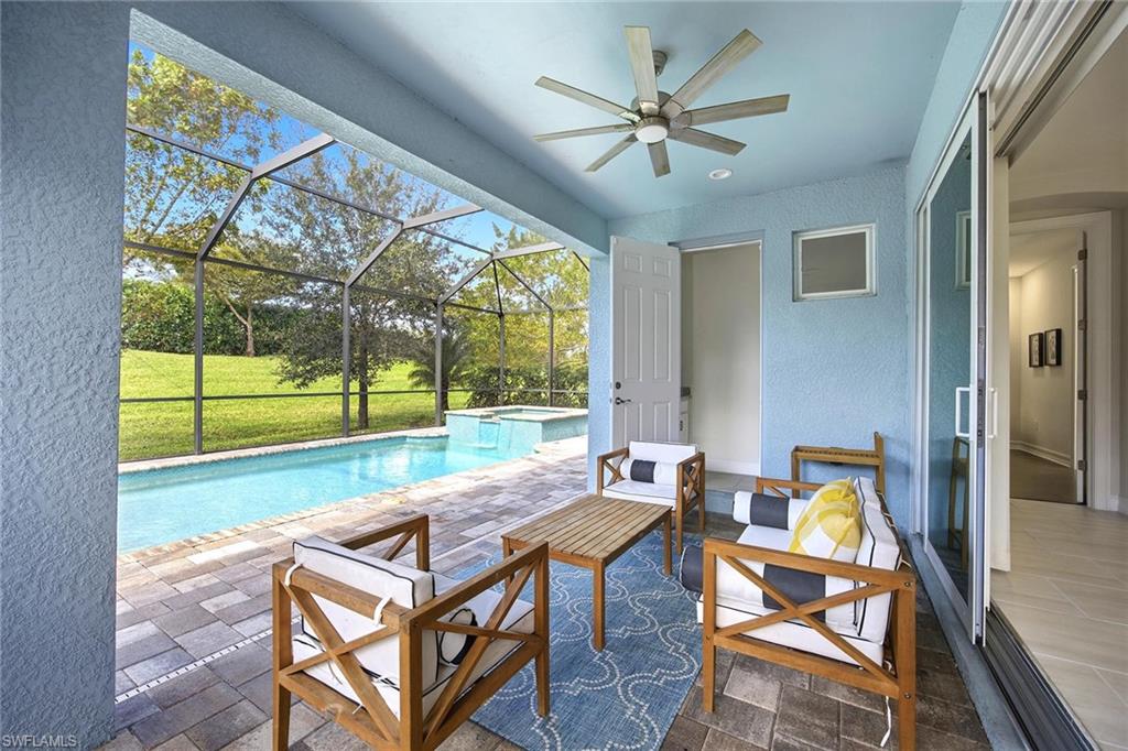 HALFMOON POINT - Residential