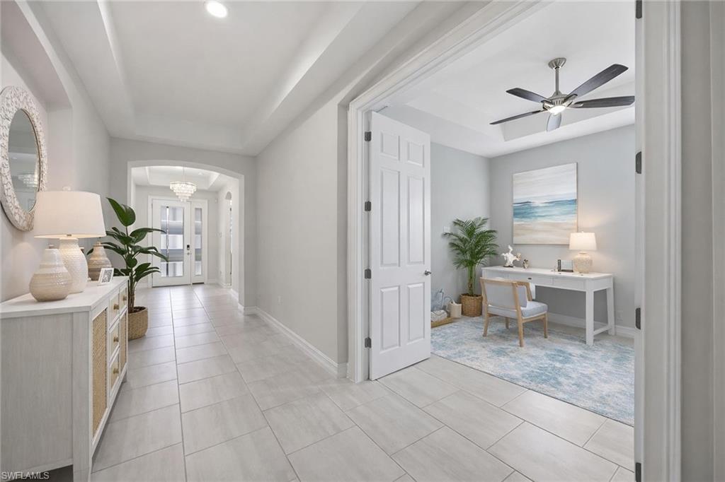 HALFMOON POINT - Residential