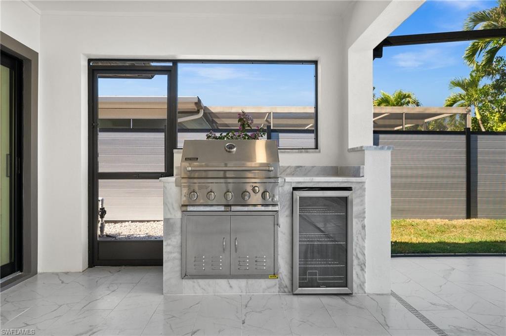 ISLES OF CAPRI - Residential