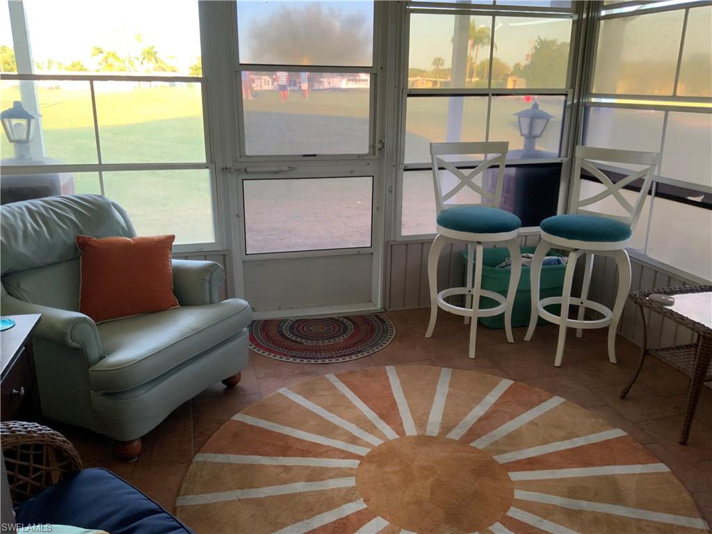 SIX LAKES COUNTRY CLUB - Residential