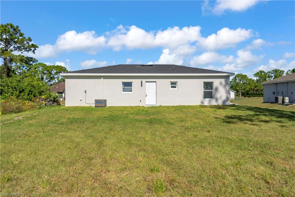 LEHIGH ACRES - Residential