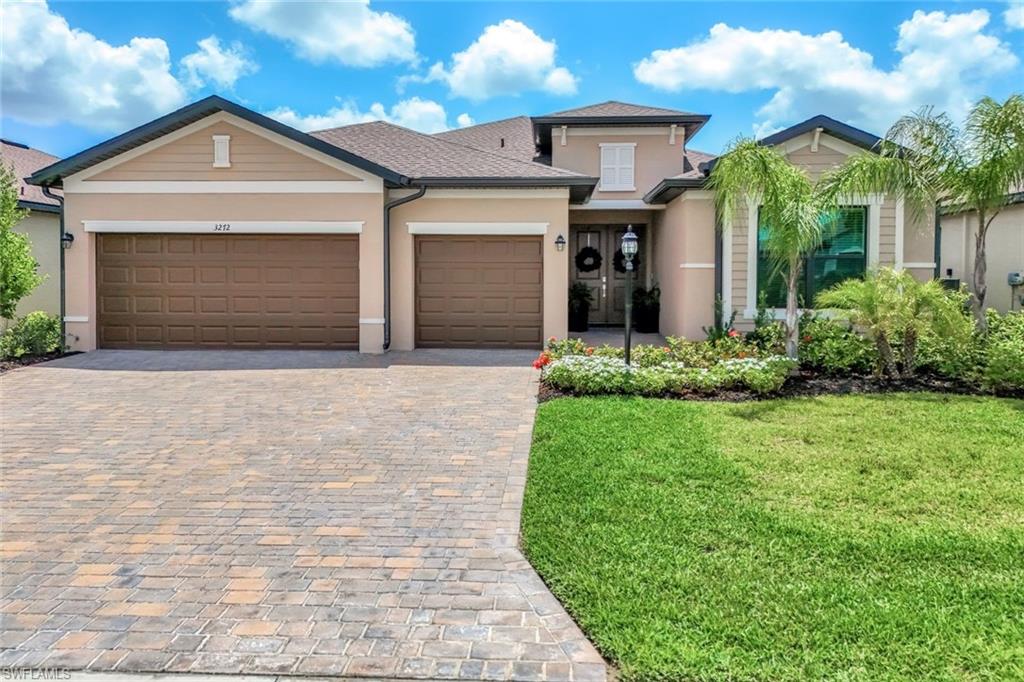 3272 Altimira DR