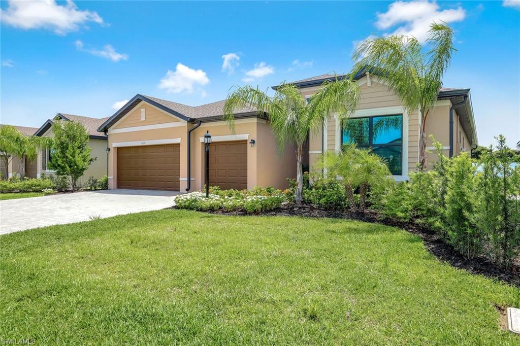 3272 Altimira DR