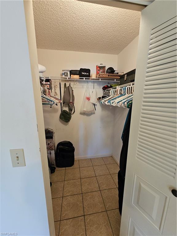 SUMMERLIN WOODS - Residential