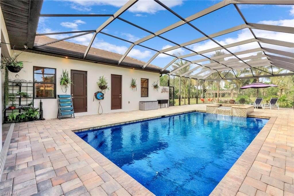 LOGAN WOODS - Residential