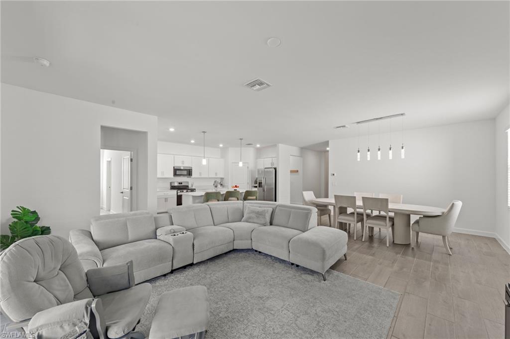 TIMBER CREEK - Residential