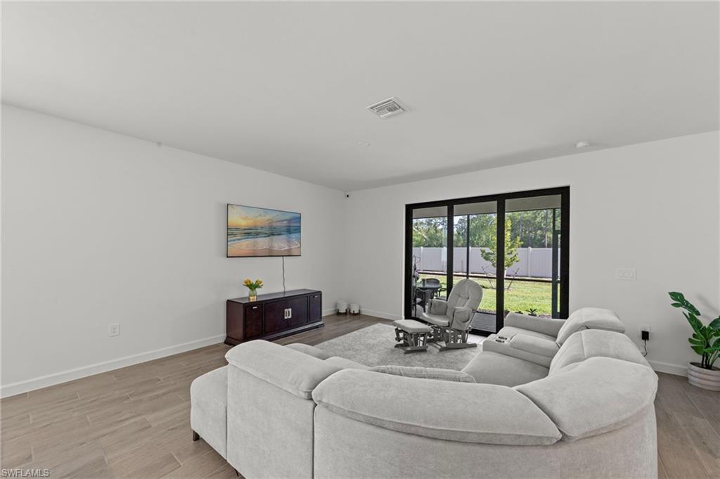 TIMBER CREEK - Residential