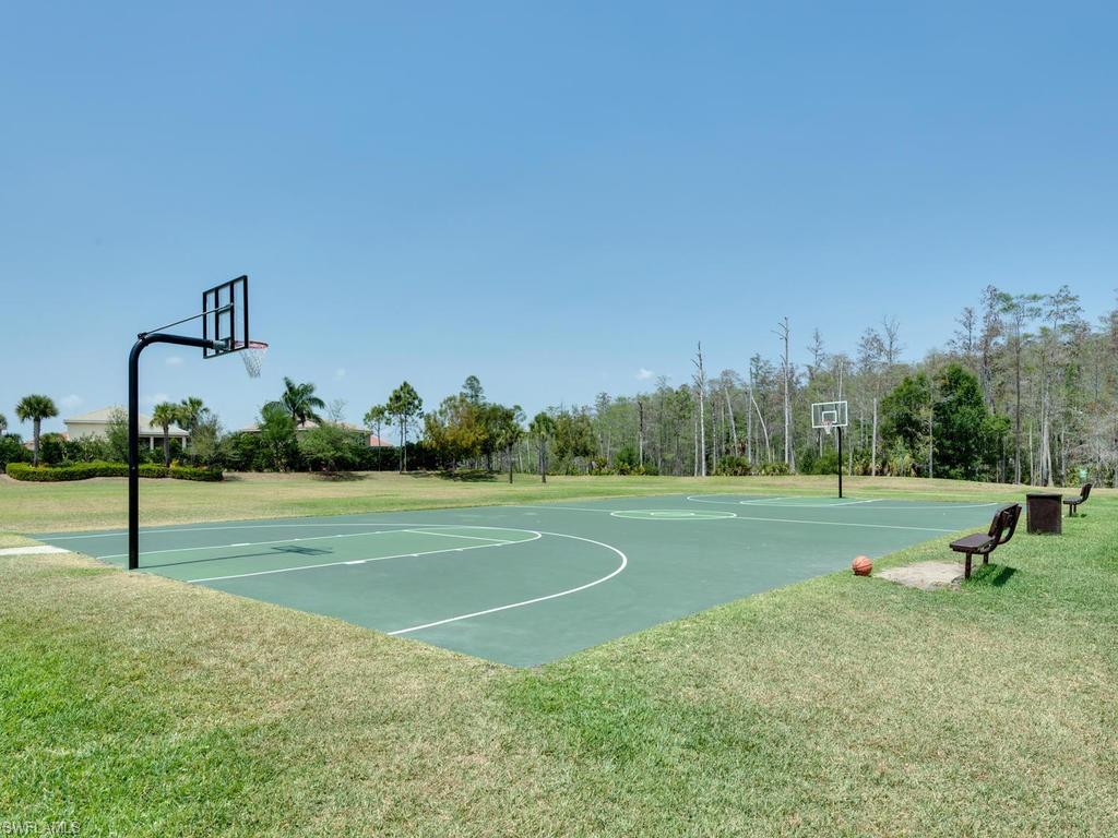 BOTANICA LAKES - Residential