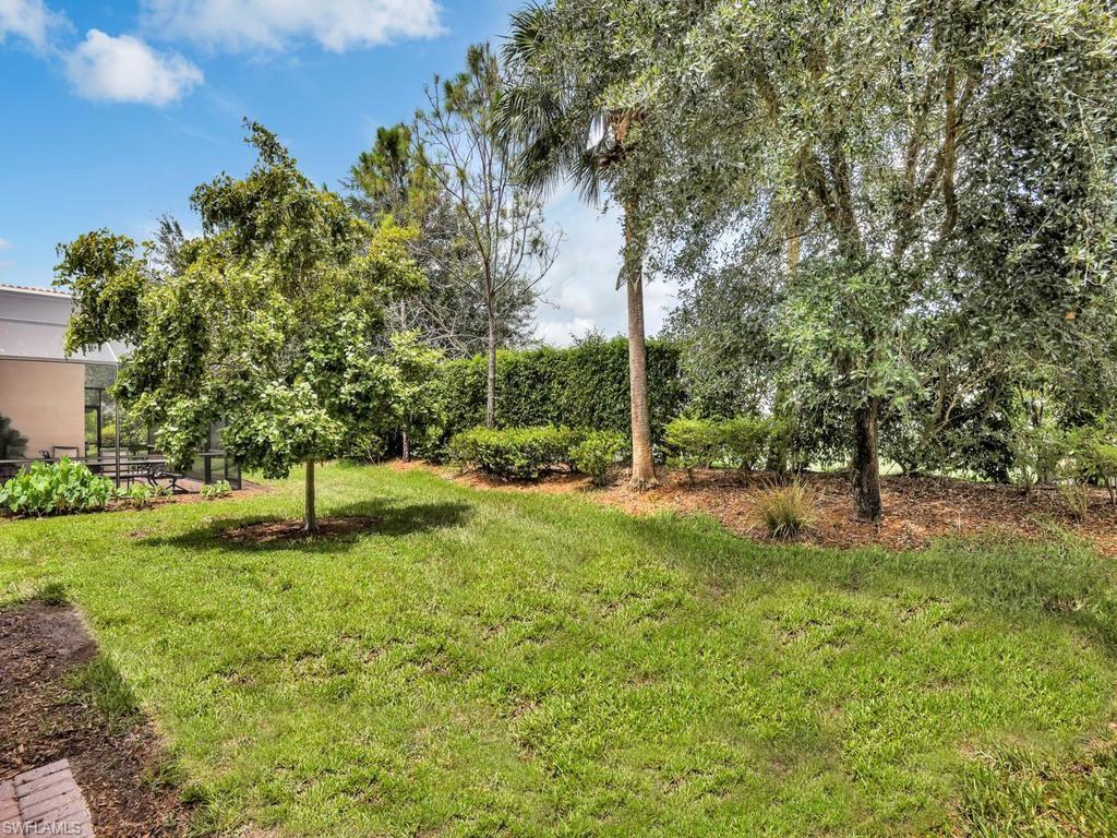 BOTANICA LAKES - Residential