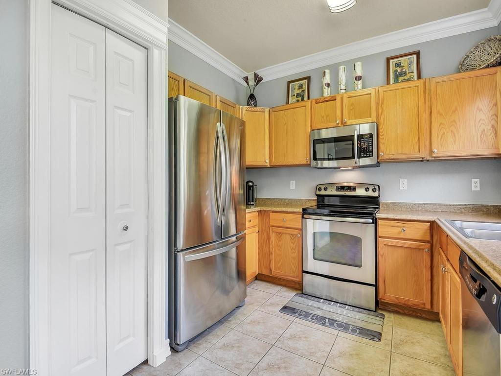 BOTANICA LAKES - Residential