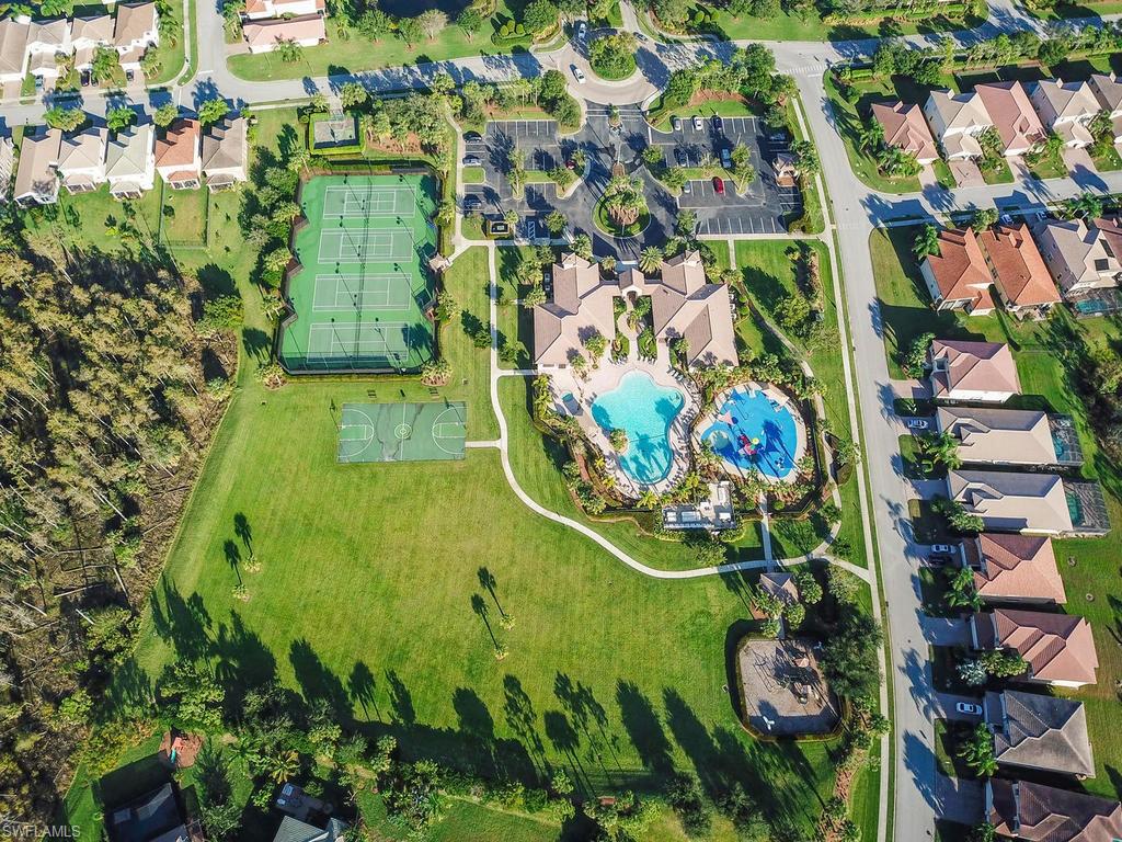 BOTANICA LAKES - Residential