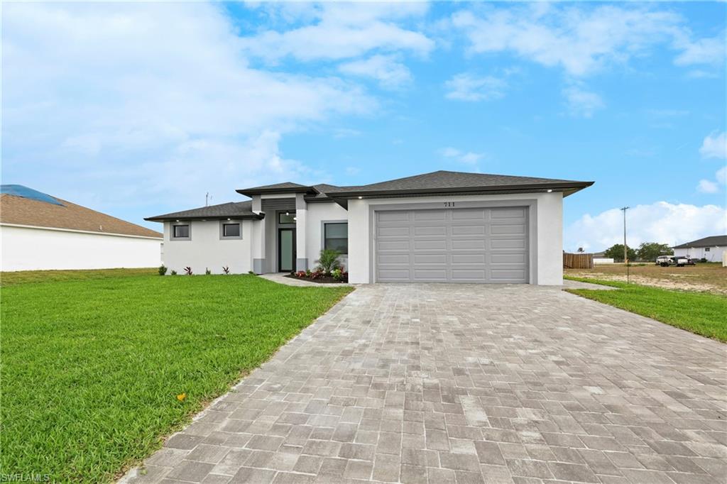 CAPE CORAL - Residential