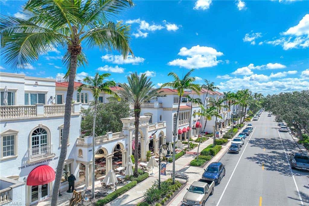 Photo of 365 5th AVE S #306, NAPLES, FL 34102 (MLS # 226026014)