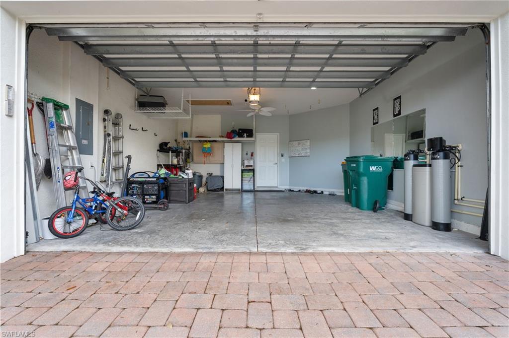 FOREST PARK - Residential